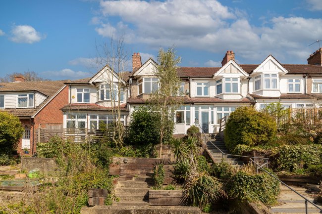 36 Wharncliffe Road, South Norwood, London, SE25 6SL 4