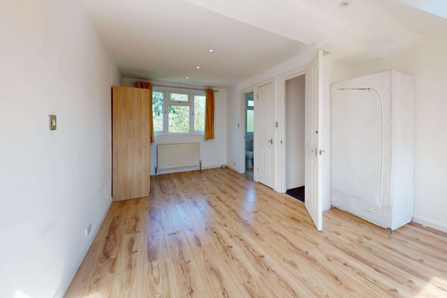 36 Wharncliffe Road, South Norwood, London, SE25 6SL 4