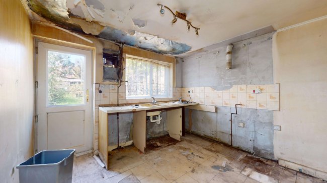 15 Oakhouse Road, Bexleyheath, Kent, DA6 7NA 10