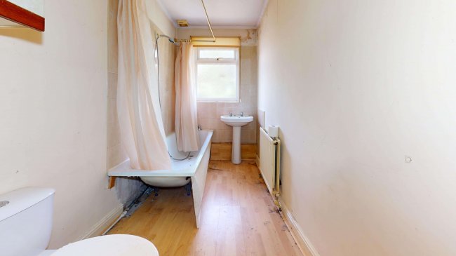 15 Oakhouse Road, Bexleyheath, Kent, DA6 7NA 10