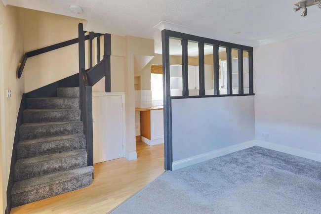 13 Chestnut Walk, Garnetts Lane, Felsted, Essex, CM6 3EJ 7