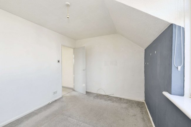 2 Bank Avenue, Somersham, Cambridgeshire, PE28 3DH 3