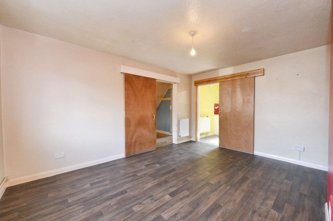 60 Cowper Road, Huntingdon, Cambridgeshire, PE29 1JH 4