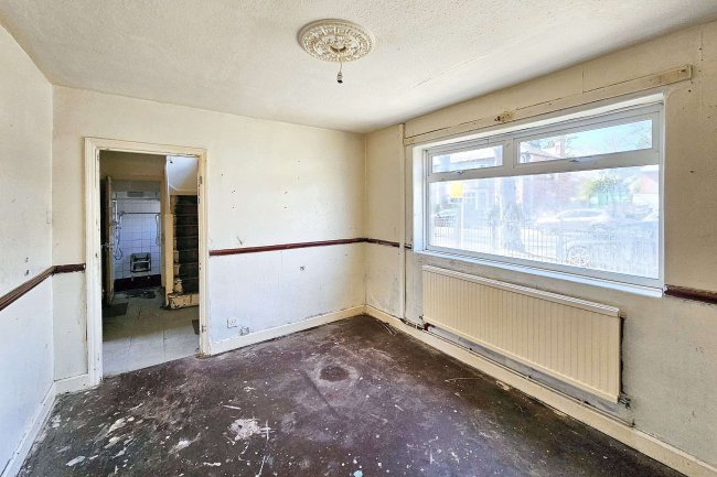 81 Birch Hall Lane, Longsight, Manchester, M13 0XY 7