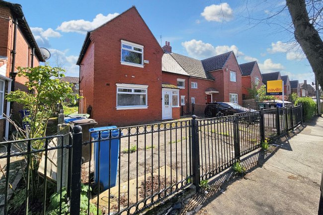 81 Birch Hall Lane, Longsight, Manchester, M13 0XY 7