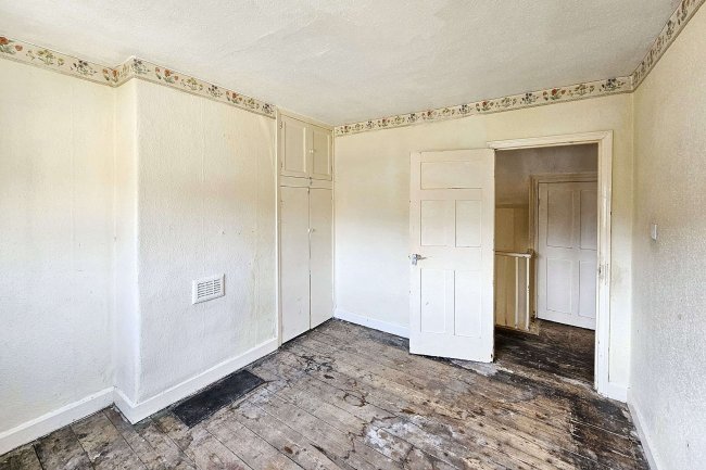 81 Birch Hall Lane, Longsight, Manchester, M13 0XY 7