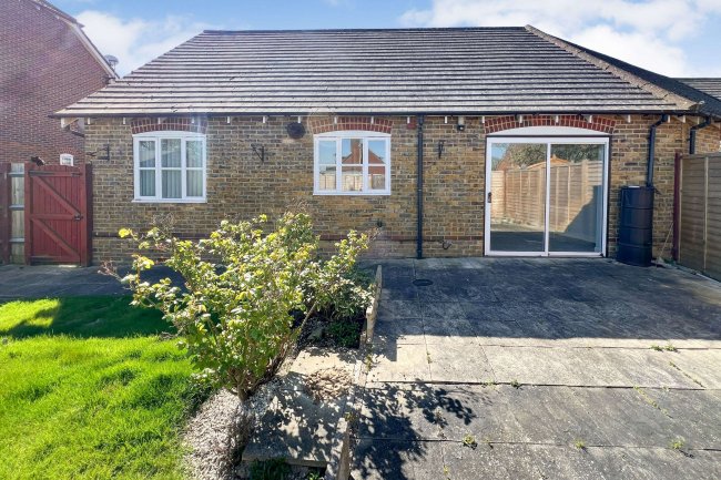 16 Mansfield Drive, Iwade, Kent, ME9 8TW 8