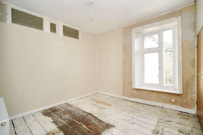 498 Burnley Road, Accrington, Lancashire, BB5 6JU 5