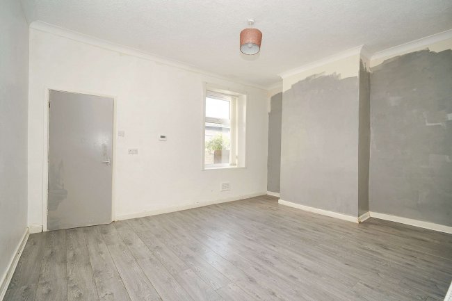 498 Burnley Road, Accrington, Lancashire, BB5 6JU 5