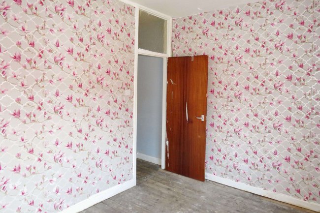 16 Tredgold Street, Horwich, Bolton, BL6 5PT 2