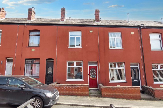 16 Tredgold Street, Horwich, Bolton, BL6 5PT 2