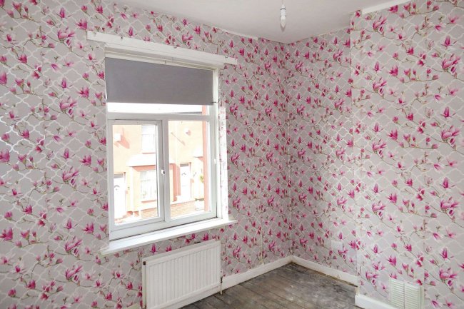 16 Tredgold Street, Horwich, Bolton, BL6 5PT 2