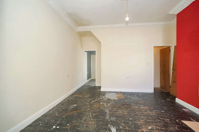 113 Redgrave Street, Oldham, OL4 2EA 3