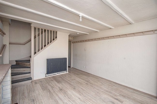 5 Athersley Gardens, Owlthorpe, Sheffield, S20 6RW 7