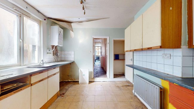 148A and B Ravensbury Road, Earlsfield, London, SW18 4RU 5