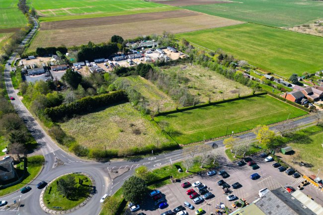 Land at Hitchin Road, Upper Caldecote, Biggleswade, SG18 9BU 5