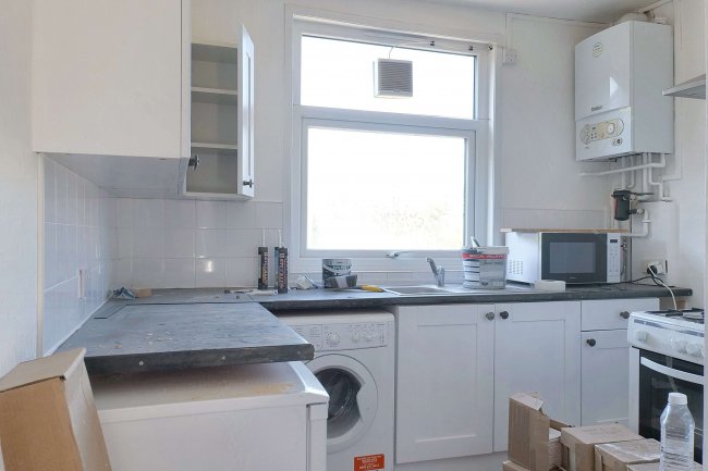 Flat 2, 89 Hatherley Road, Sidcup, DA14 4AH 7