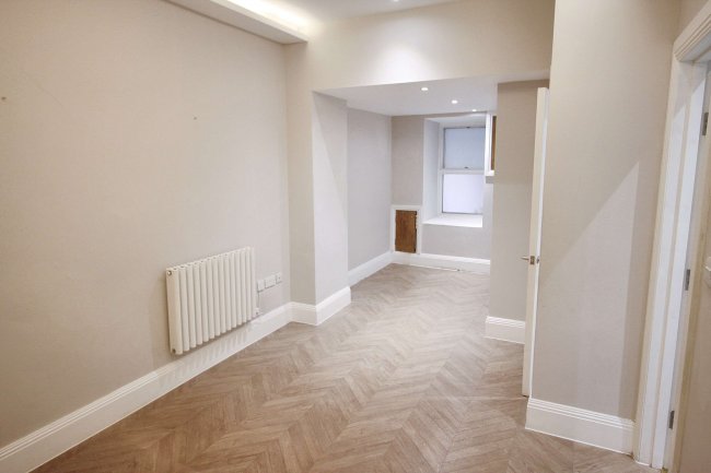 36 London Road, Tunbridge Wells, Kent, TN1 1DL 6