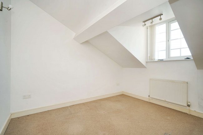 Flat 14 Montpellier Mansions, 22 Montpellier Crescent, Wallasey, CH45 9AB 3