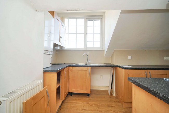 Flat 14 Montpellier Mansions, 22 Montpellier Crescent, Wallasey, CH45 9AB 3