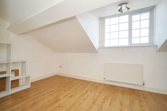 Flat 14 Montpellier Mansions, 22 Montpellier Crescent, Wallasey, CH45 9AB 3