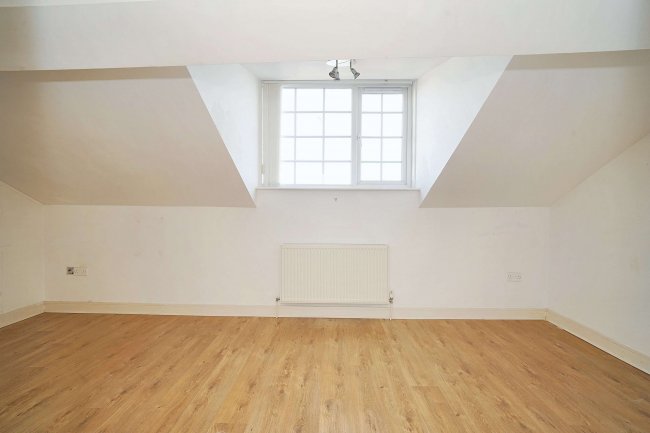 Flat 14 Montpellier Mansions, 22 Montpellier Crescent, Wallasey, CH45 9AB 3