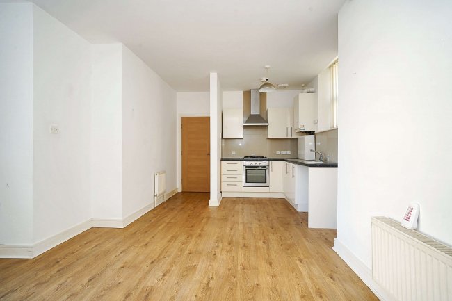 Flat 3 Montpellier Mansions, 22 Montpellier Crescent, Wallasey, CH45 9AB 8