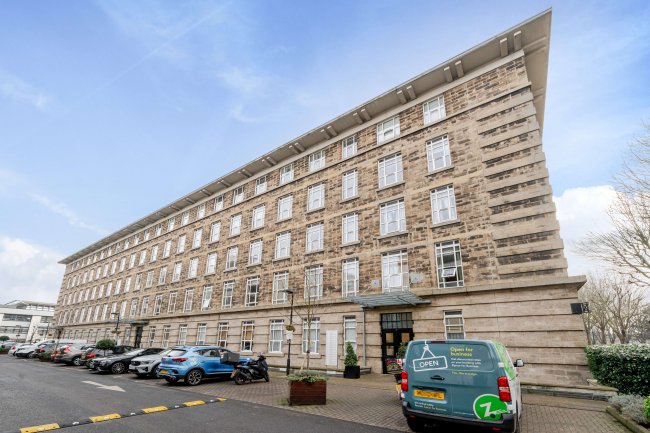 38 Bromyard House, Bromyard Avenue, East Acton, London, W3 7BE 4