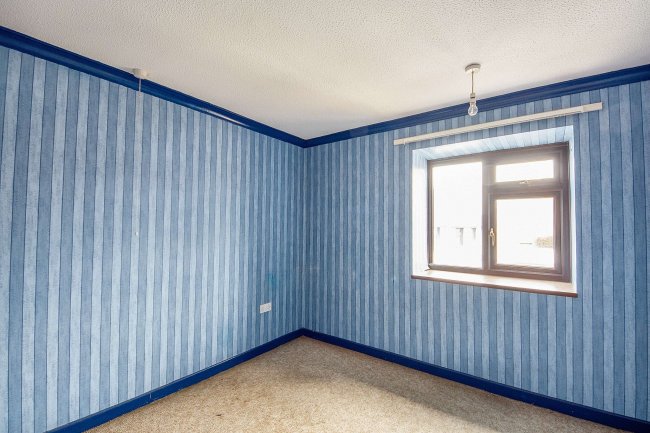 Flat 5, Fenland Court, Station Road, Littleport, Ely, CB6 1QE 8