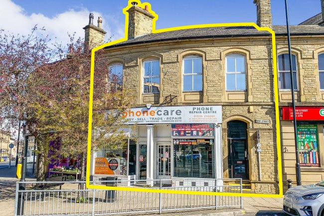 1 -1A Bow Street, Keighley BD21 3PB 10