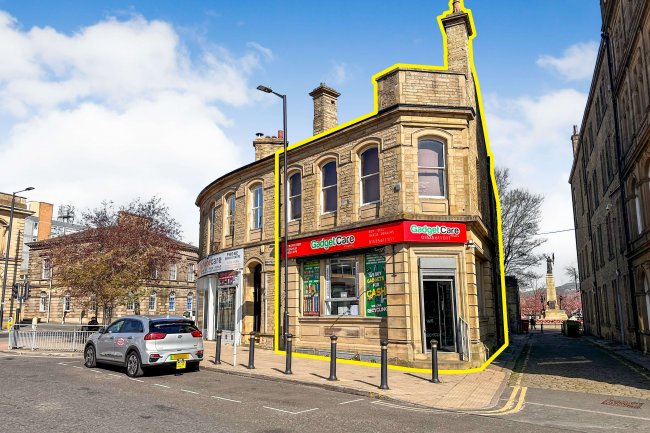 5/7 Bow Street, Keighley, BD21 3PB 1