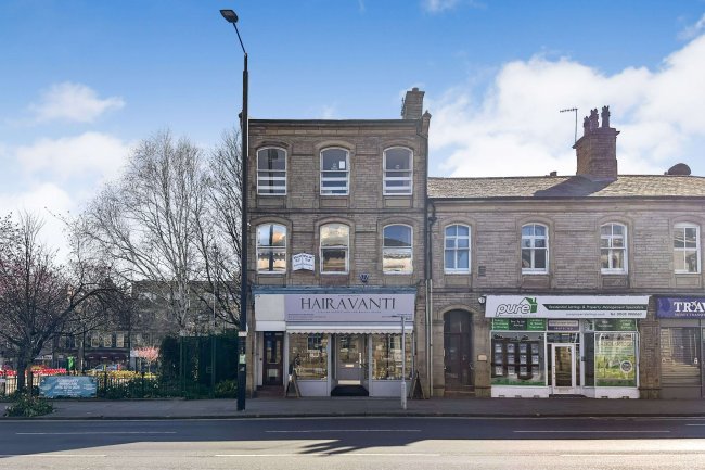 68 North Street, Keighley BD21 3RY 9