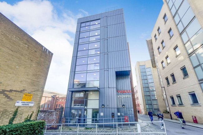 Flat 504 Pearl Works, 2 Howard Lane, Sheffield S1 2FT 1