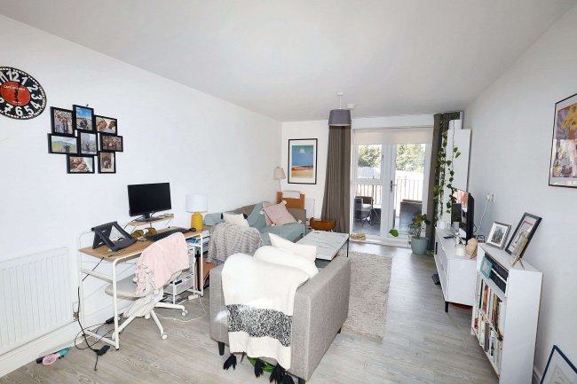 48 Suffield Lodge, Suffield Hill, High Wycombe, Buckinghamshire, HP11 2FR 10