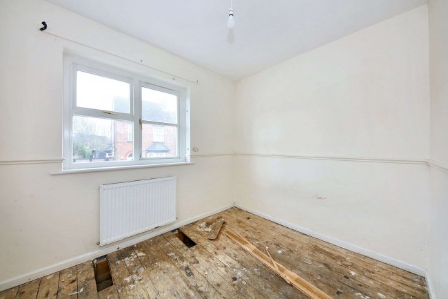 43 Bunkers Hill Lane, Bilston, WV14 6JP 7