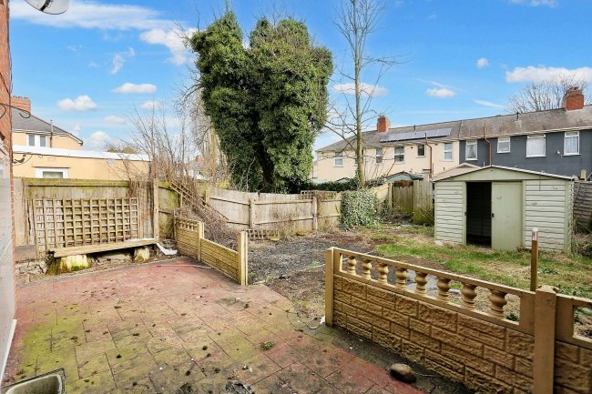 43 Bunkers Hill Lane, Bilston, WV14 6JP 7