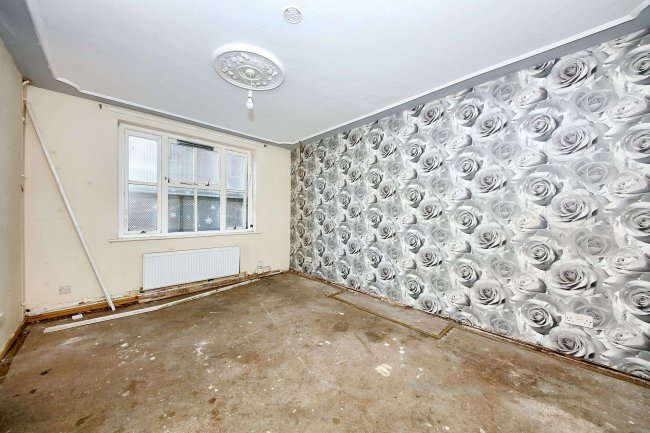 43 Bunkers Hill Lane, Bilston, WV14 6JP 7