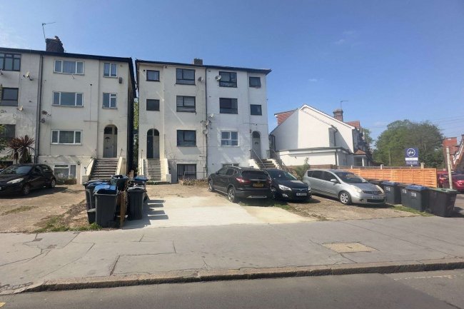 Flat 1, 71 Selhurst Road, Selhurst, London, SE25 5QB 10