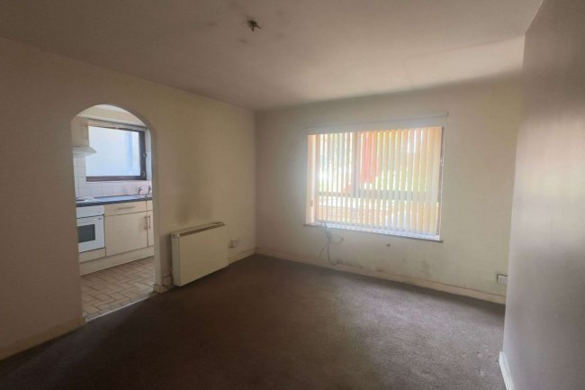 Flat 1, 71 Selhurst Road, Selhurst, London, SE25 5QB 10