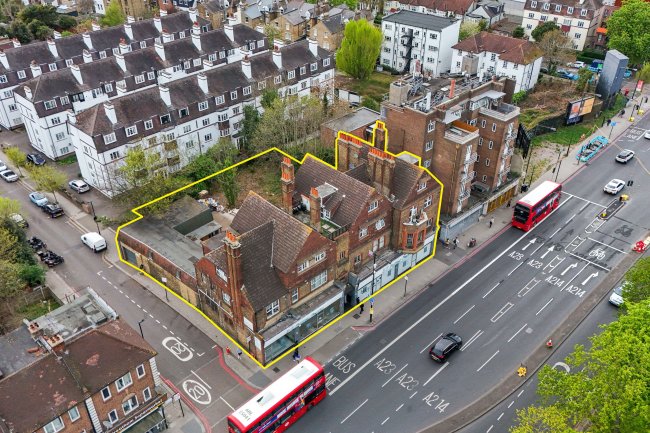 Hambly Mansions, 412-416 Streatham High Road, London, SW16 6EU 8