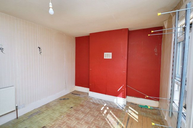 11 Genesta Road, Plumstead, London, SE18 3ER 6