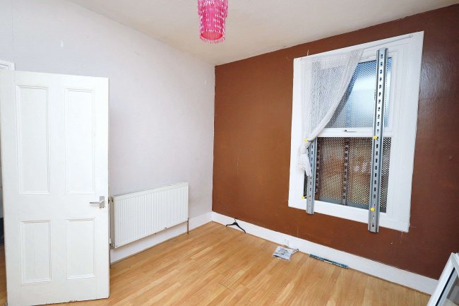 11 Genesta Road, Plumstead, London, SE18 3ER 6