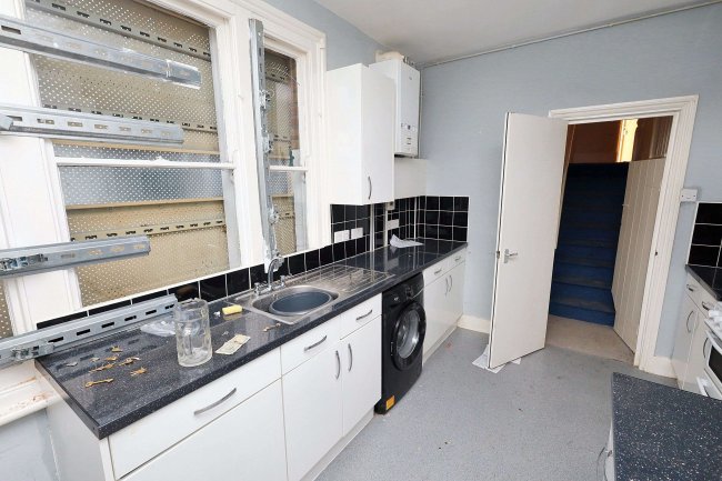 11 Genesta Road, Plumstead, London, SE18 3ER 6