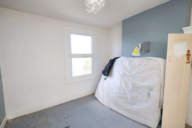 11 Genesta Road, Plumstead, London, SE18 3ER 6