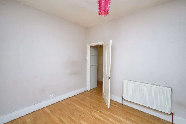 11 Genesta Road, Plumstead, London, SE18 3ER 6