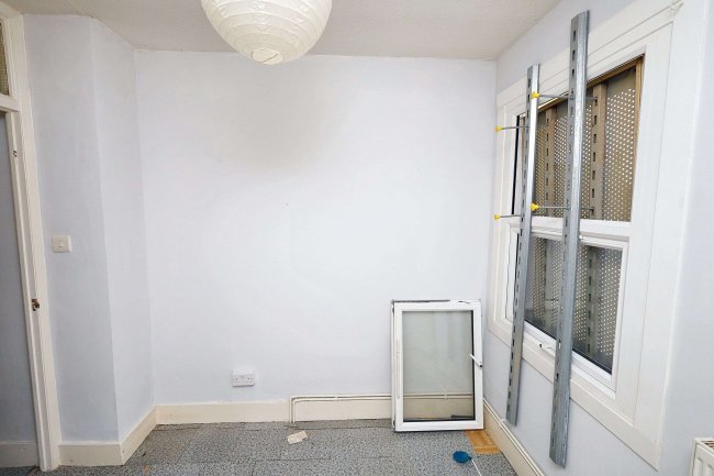 11 Genesta Road, Plumstead, London, SE18 3ER 6