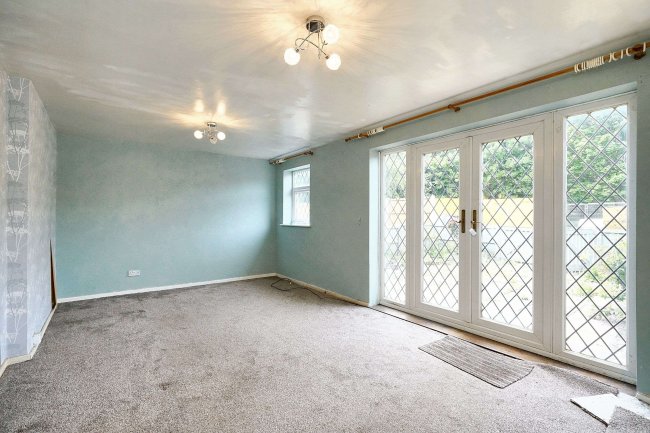 14 Hardwick Court, Long Eaton, Nottingham, NG10 3EX 8