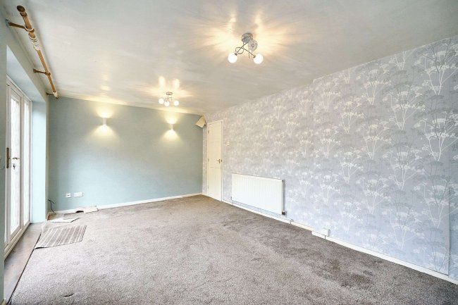 14 Hardwick Court, Long Eaton, Nottingham, NG10 3EX 8