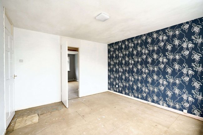 14 Hardwick Court, Long Eaton, Nottingham, NG10 3EX 8