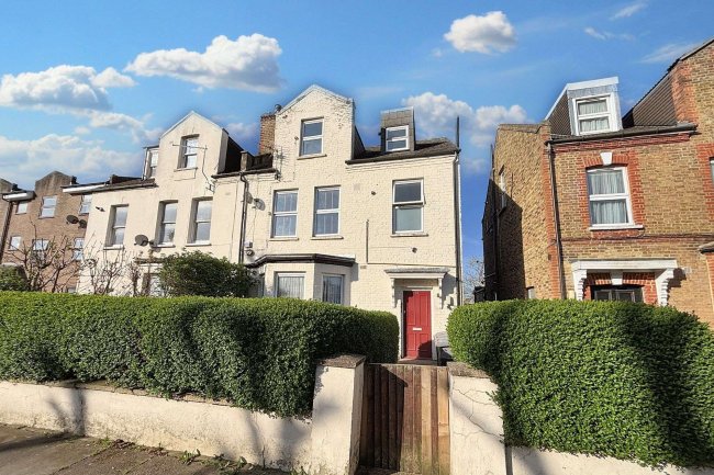 Flat C, 31 Connaught Road, Harlesden, London NW10 9AJ 3